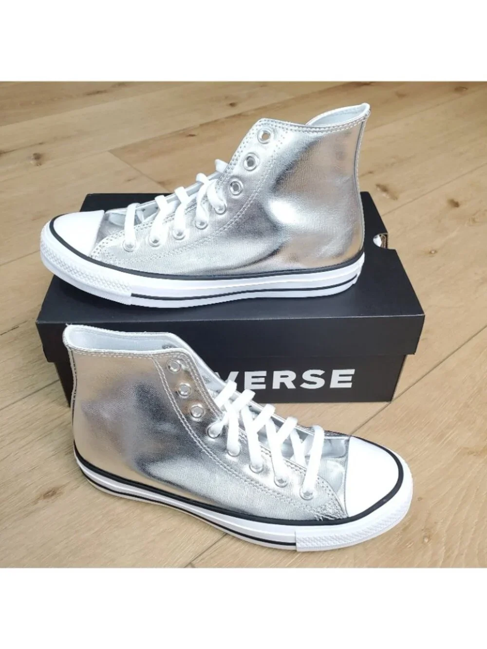CONVERSE Chuck Taylor ALL STAR HI Metallic Silver A14875C Prom Wmn 9.5 /Mens 7.5